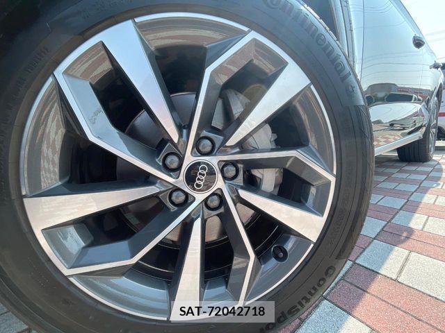 Audi Q5 2023-01 8244657-12