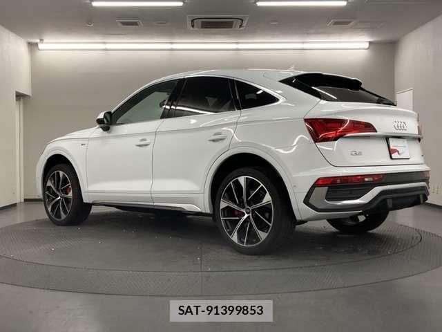 Audi Q5 2024-05 8313167-7