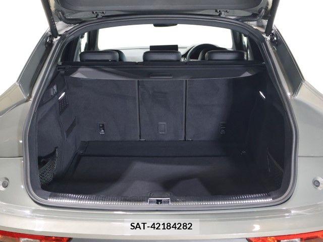 Audi Q5 2025-03 8313166-8