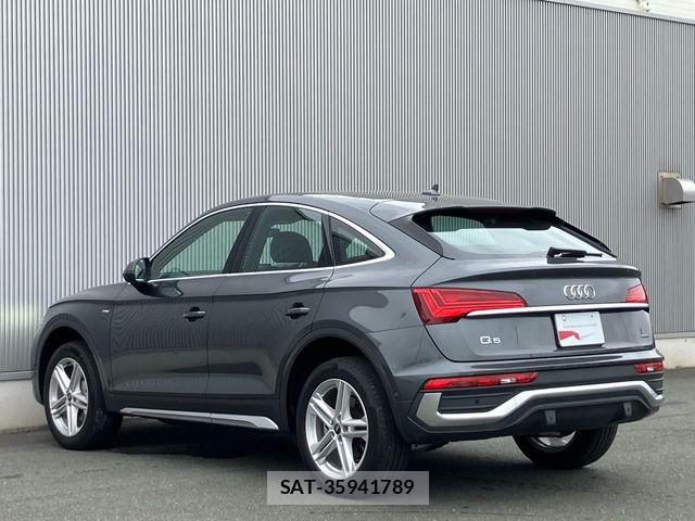 Audi Q5 2023-12 8334951-9