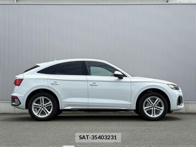 Audi Q5 2024-07 8364838-9