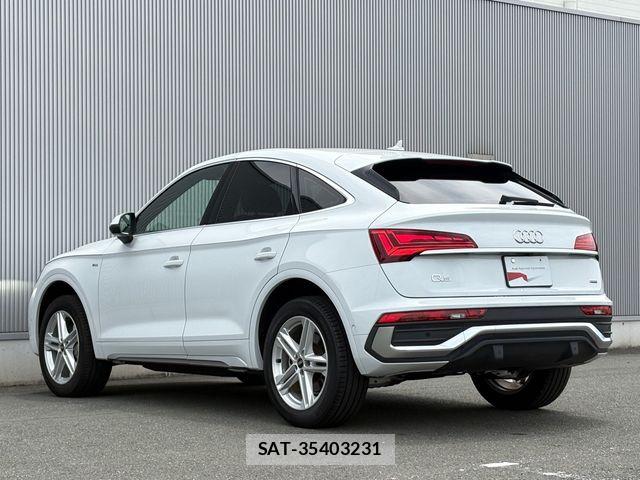 Audi Q5 2024-07 8364838-11