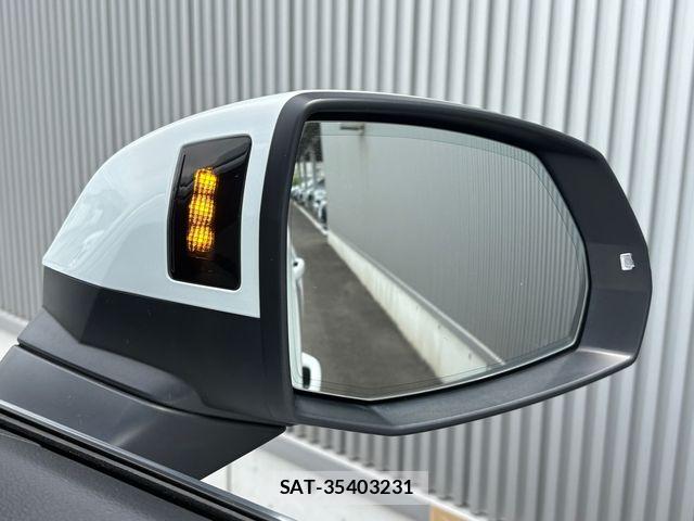 Audi Q5 2024-07 8364838-7