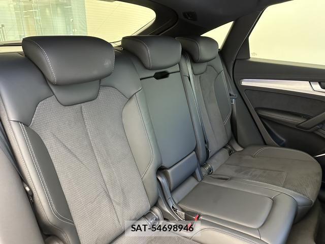 Audi Q5 2023-03 8411296-4