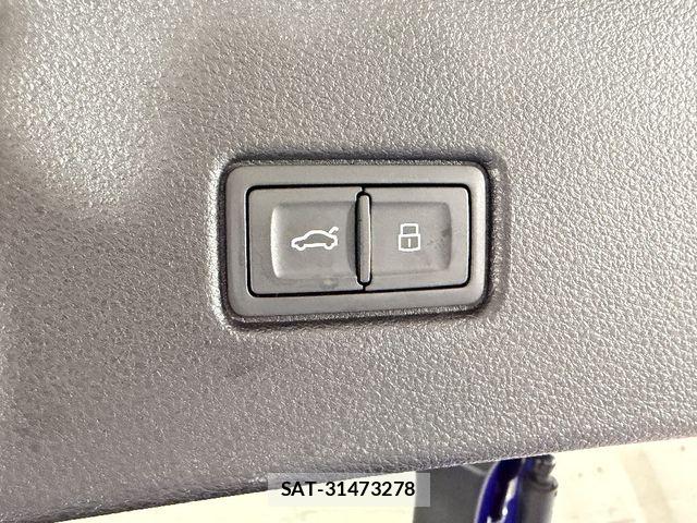 Audi Q5 2021-08 8561214-13