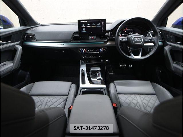 Audi Q5 2021-08 8561214-2