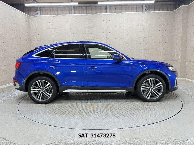 Audi Q5 2021-08 8561214-8