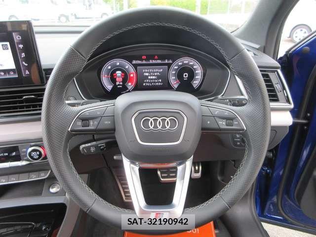 Audi Q5 2021-10 8658088-13