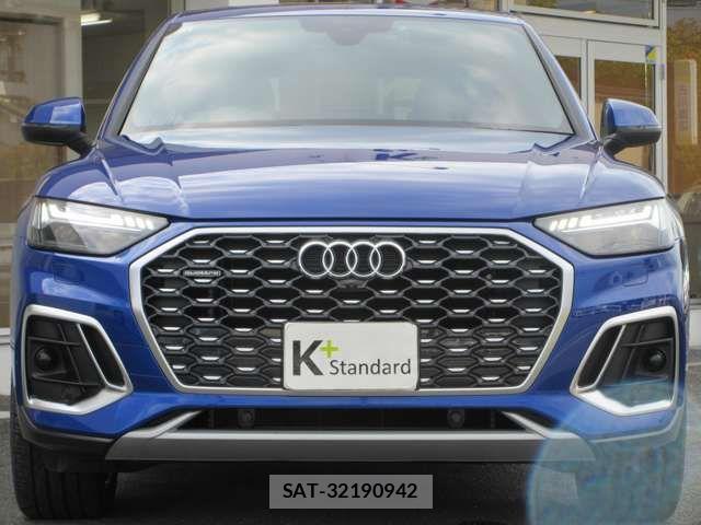 Audi Q5 2021-10 8658088-4