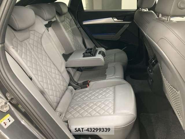 Audi Q5 2024-07 8740640-21