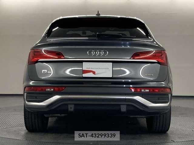 Audi Q5 2024-07 8740640-3