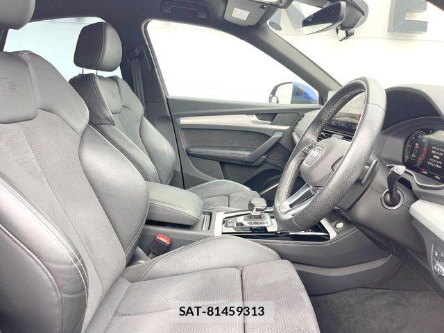 Audi Q5 2022-02 8740641-8