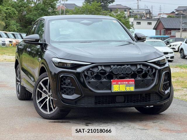 Audi Q5 2025-12 8878756-0