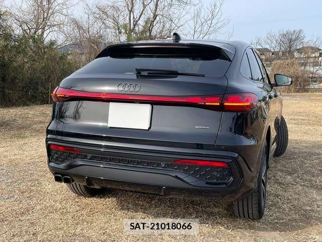 Audi Q5 2025-12 8878756-9