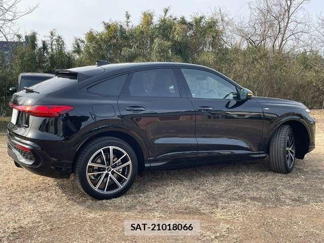 Audi Q5 2025-12 8878756-6