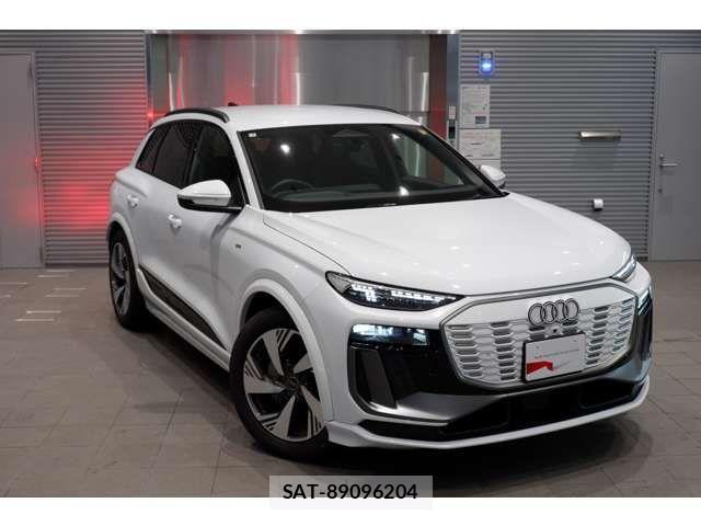 Audi E-TRON 2025-07 4587089-12