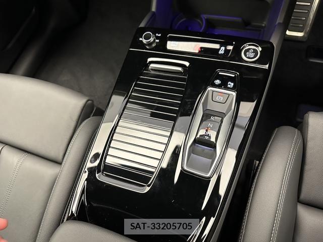Audi E-TRON 2025-04 4638094-11