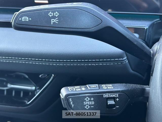 Audi E-TRON 2025-04 6610637-9