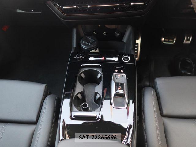 Audi E-TRON 2025-06 6902327-17