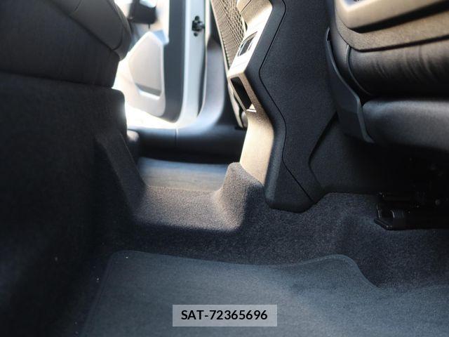 Audi E-TRON 2025-06 6902327-21