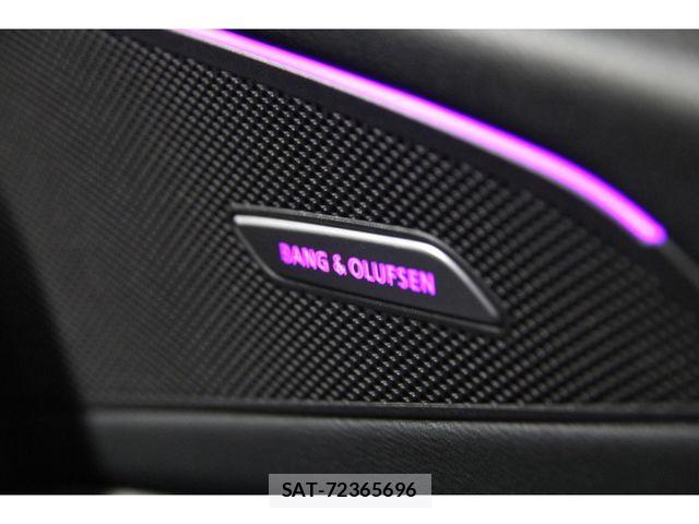 Audi E-TRON 2025-06 6902327-29