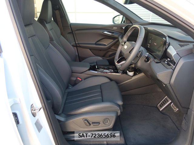 Audi E-TRON 2025-06 6902327-8