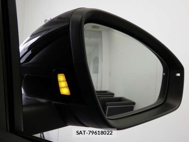 Audi E-TRON 2025-05 6902324-21