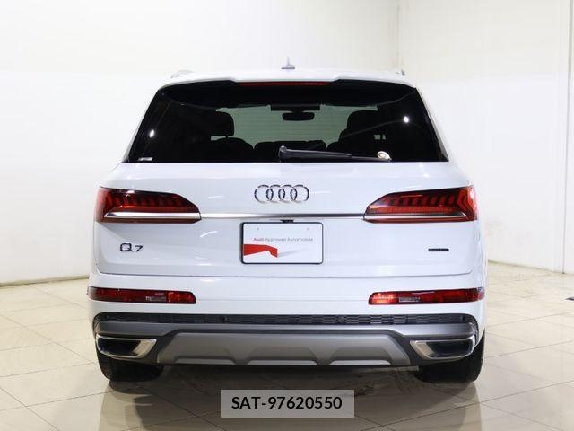 Audi Q7 2021-05 767598-23