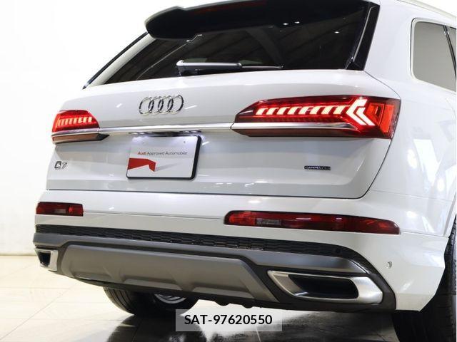 Audi Q7 2021-05 767598-25