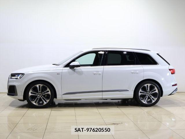 Audi Q7 2021-05 767598-27