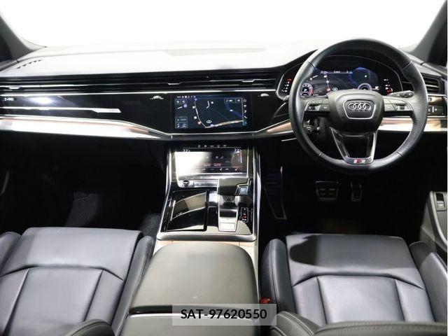 Audi Q7 2021-05 767598-2