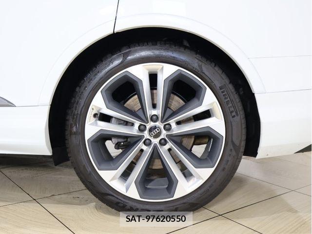 Audi Q7 2021-05 767598-29