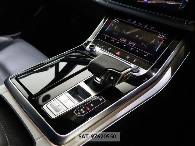Audi Q7 2021-05 767598-4