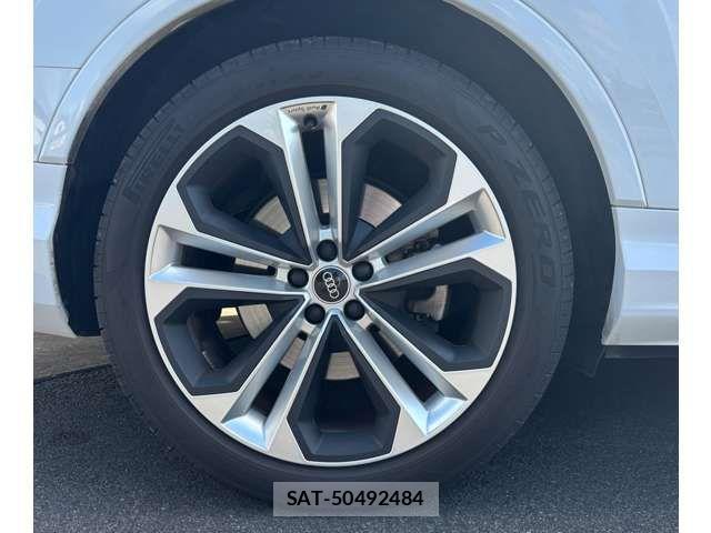 Audi Q7 2021-02 1297230-9