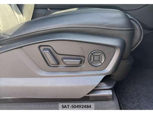 Audi Q7 2021-02 1297230-12