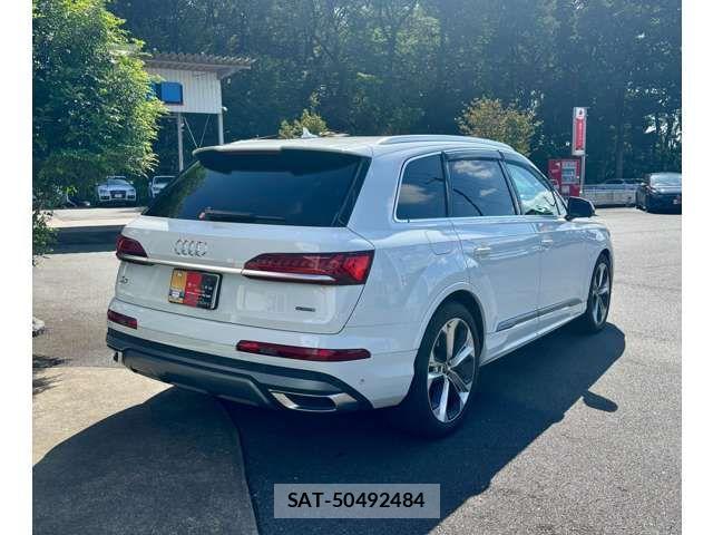 Audi Q7 2021-02 1297230-3