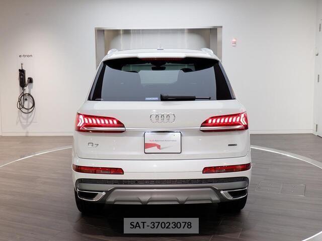 Audi Q7 2025-01 1320794-4