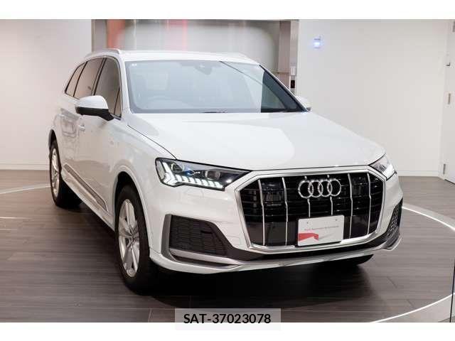 Audi Q7 2025-01 1320794-7