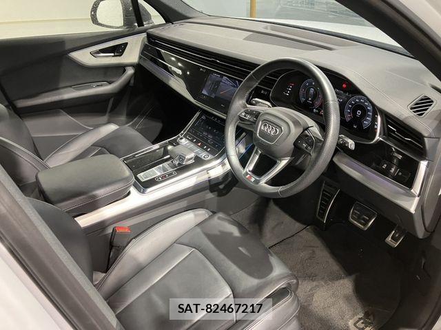 Audi Q7 2023-11 4587095-1