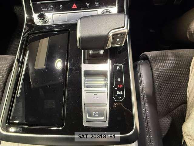 Audi Q7 2022-02 6242243-16