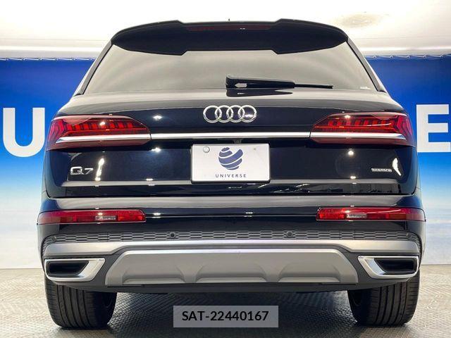 Audi Q7 2021-04 6610640-16