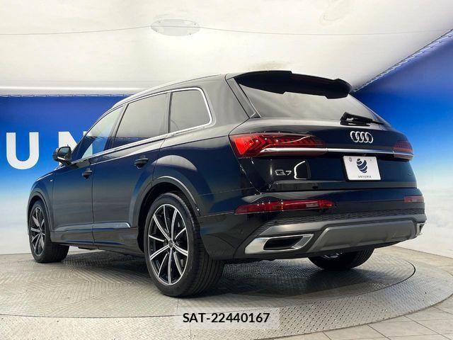 Audi Q7 2021-04 6610640-18