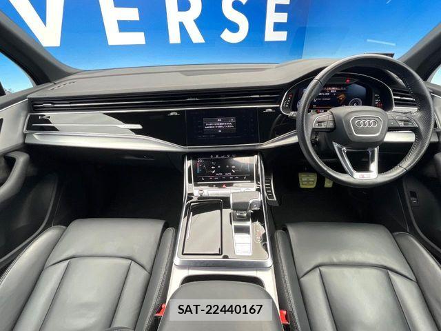 Audi Q7 2021-04 6610640-1