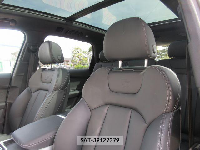 Audi Q7 2025-03 6610639-14
