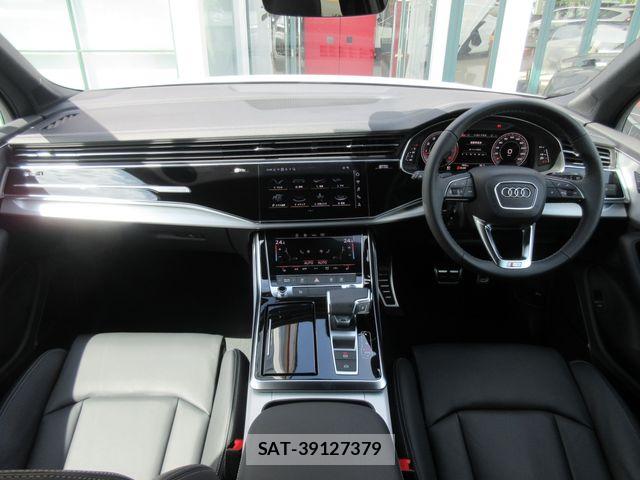 Audi Q7 2025-03 6610639-1