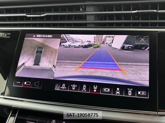 Audi Q7 2024-11 7215049-7