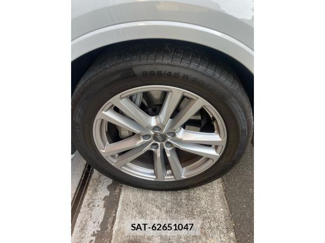 Audi Q7 2020-09 7215050-4