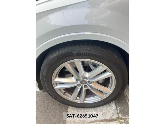 Audi Q7 2020-09 7215050-7