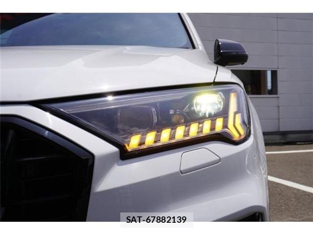 Audi Q7 2023-09 7249855-11