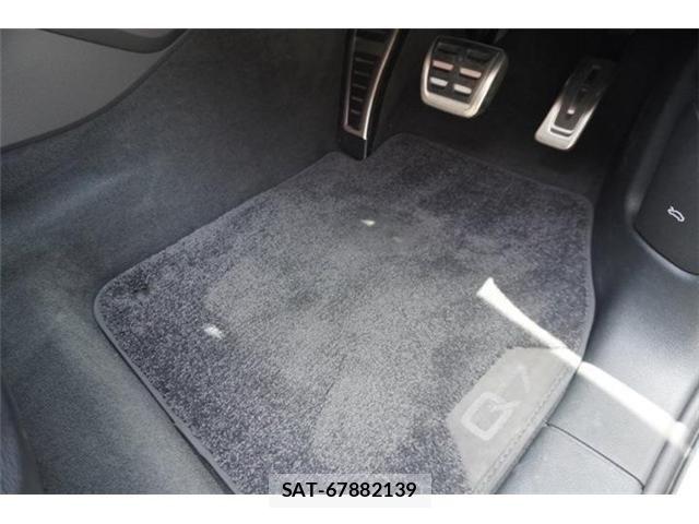 Audi Q7 2023-09 7249855-27